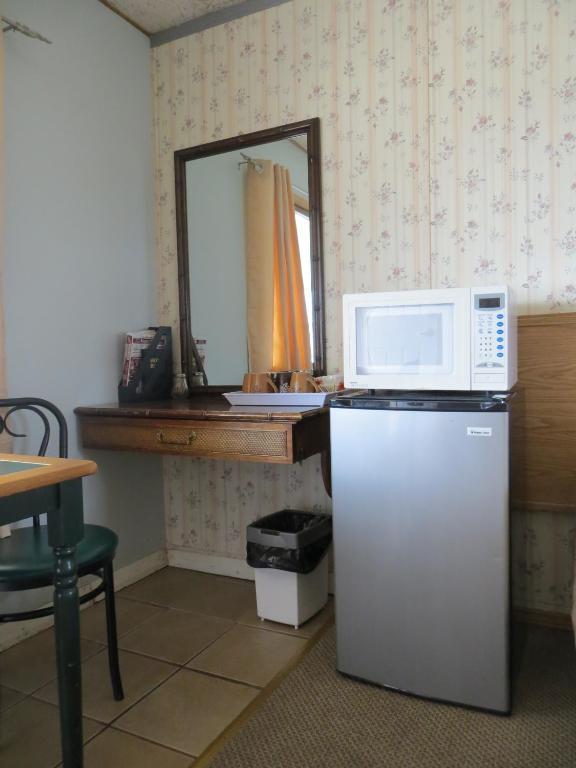 Fort Motel Форт Маклауд Стая снимка